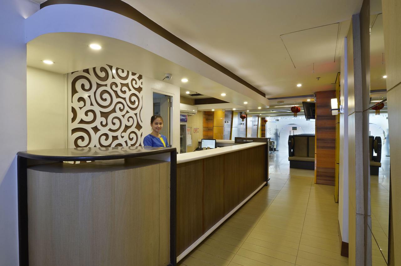 99 Monumento Hotel Caloocan